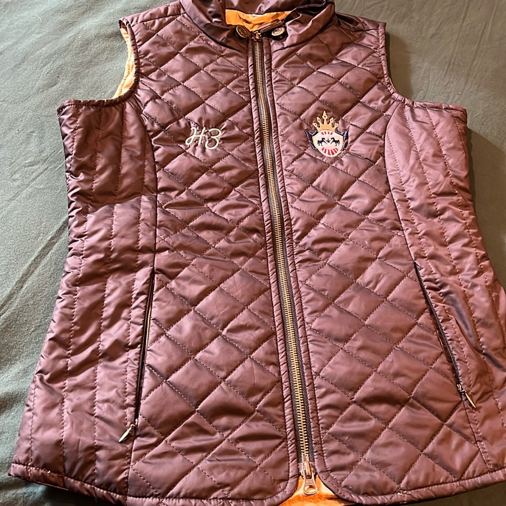 Adorable riding vest. H3 on right side and Back says Horse and Human Harmony.